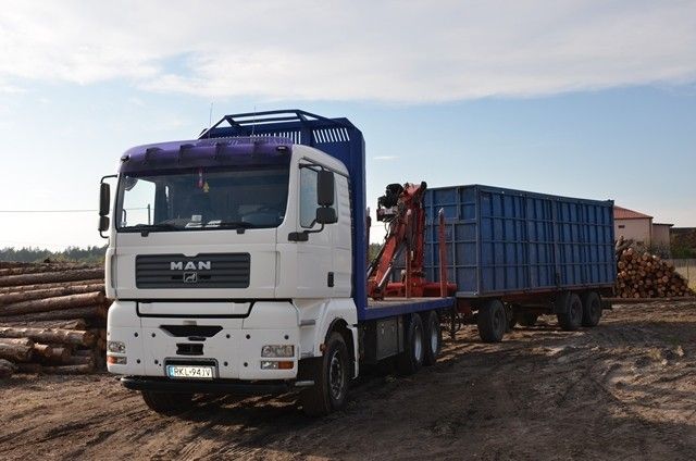 Transport własny ZEN-DREW przy zakładzie w Porębach Dymarskich